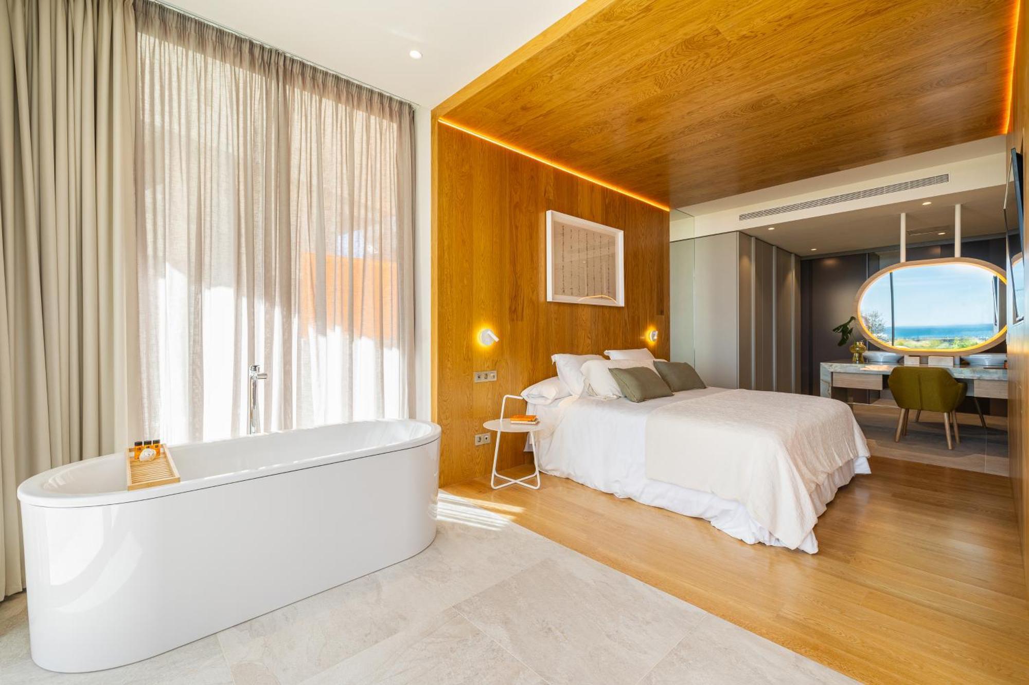 Leiro Residences - Preferred Hotels & Resorts Fuengirola Bagian luar foto