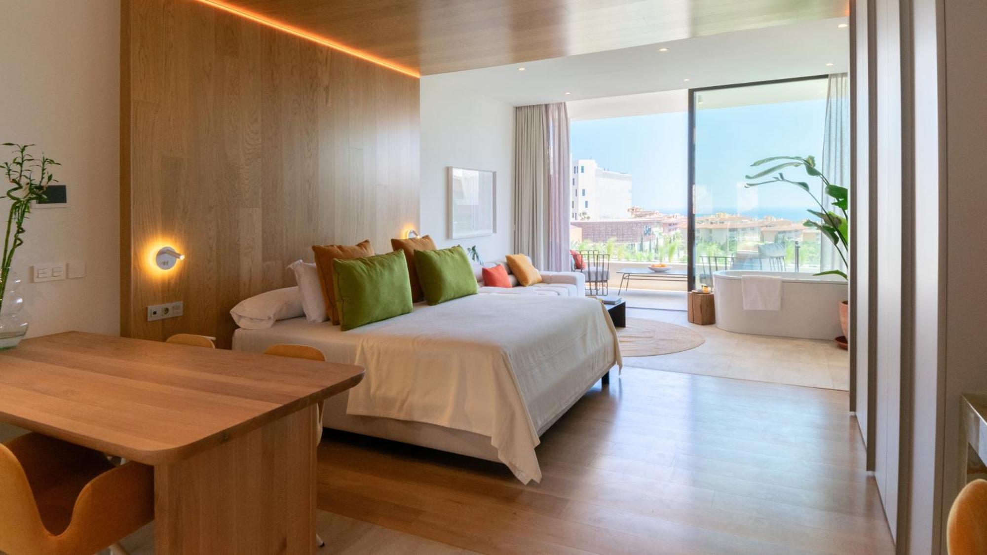 Leiro Residences - Preferred Hotels & Resorts Fuengirola Bagian luar foto